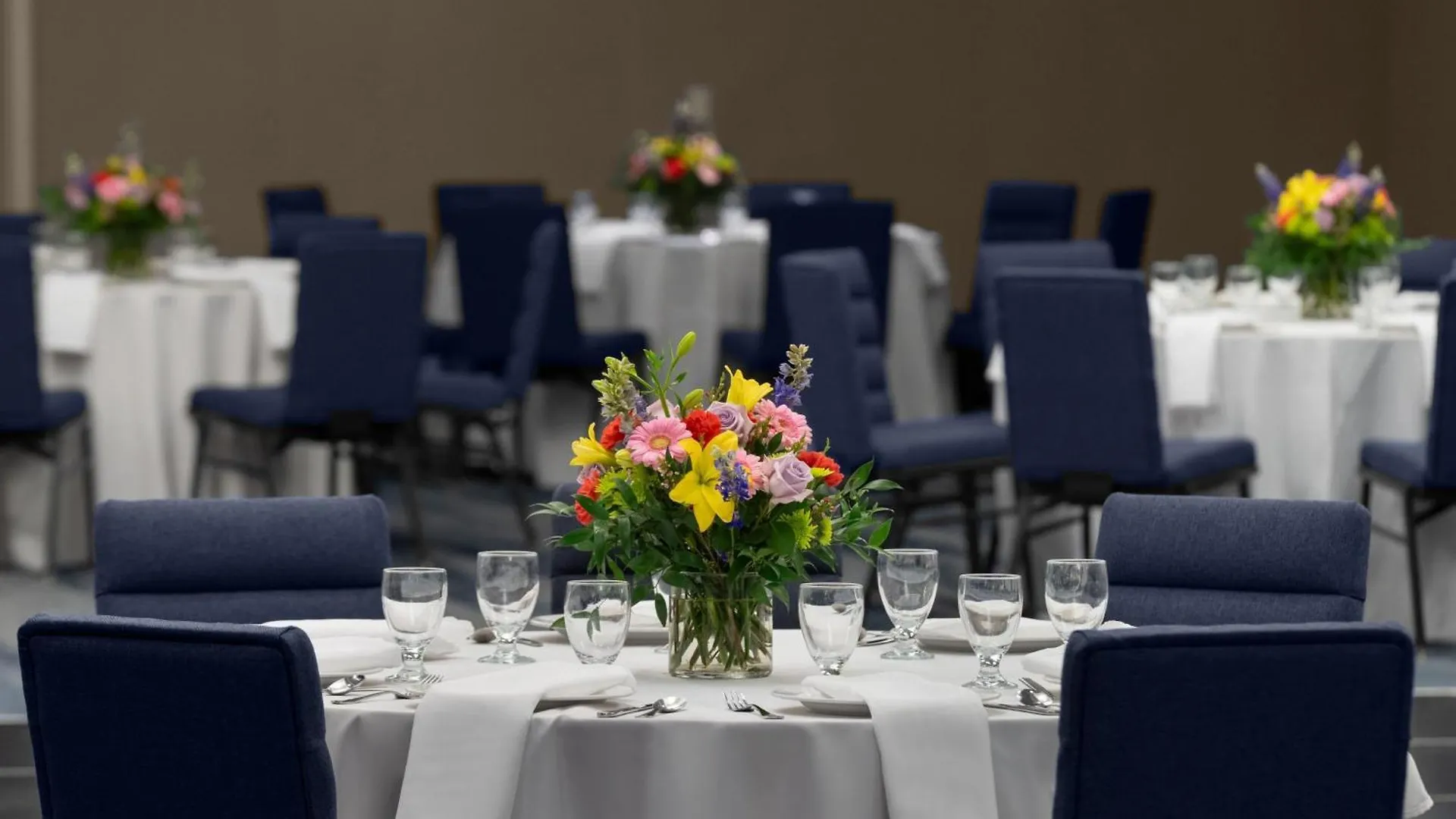 Courtyard By Marriott Pittsburgh University Center