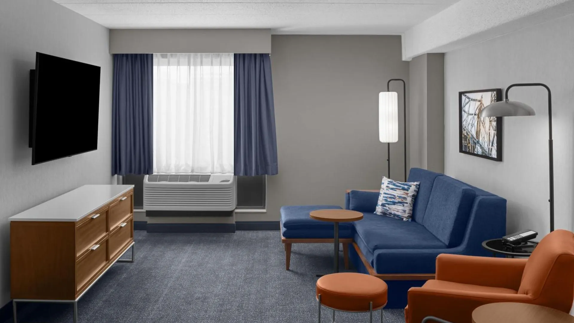Courtyard By Marriott Pittsburgh University Center Hotel
