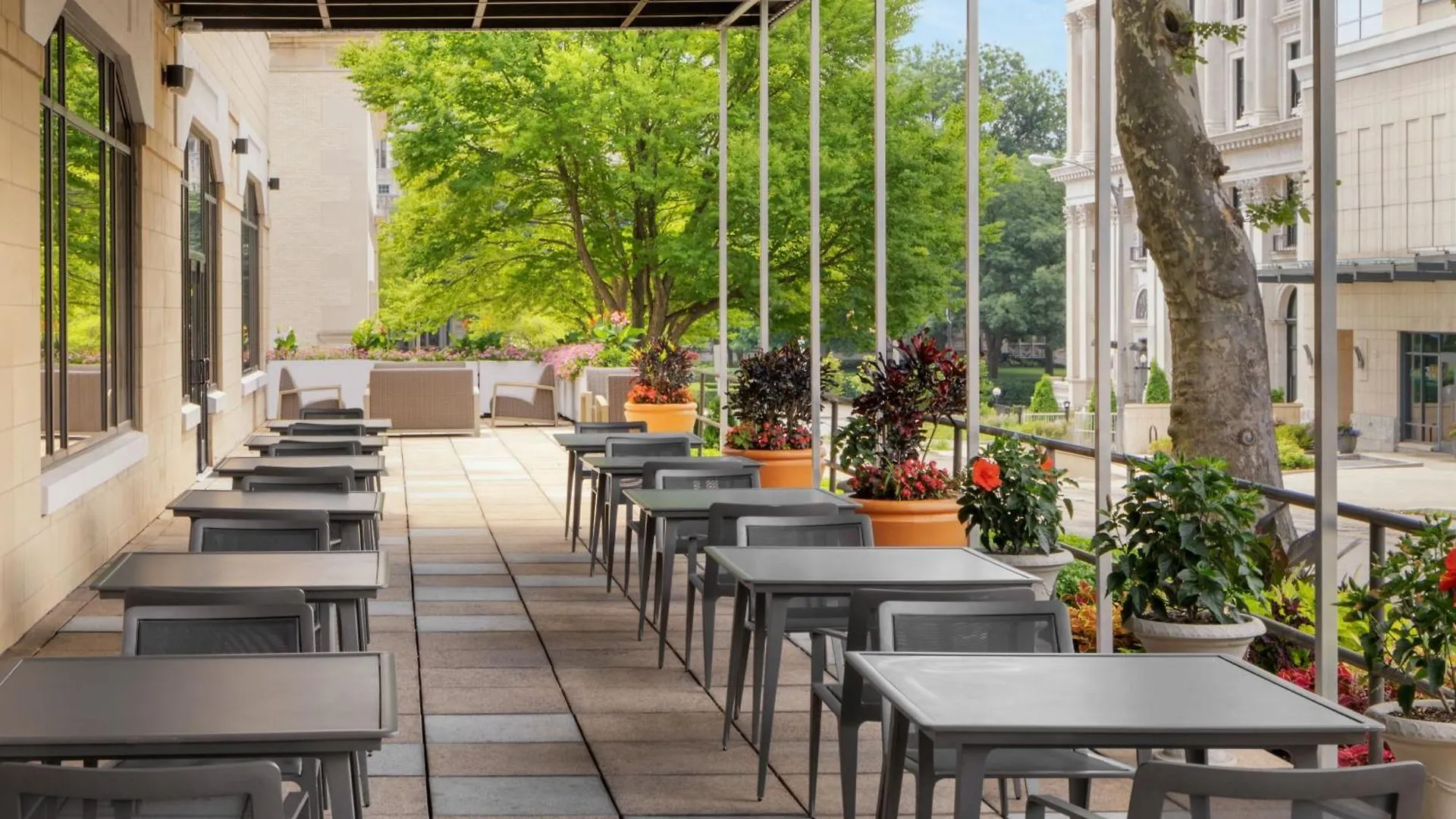 Courtyard By Marriott Pittsburgh University Center 4*,
