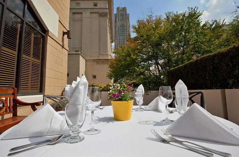 Courtyard By Marriott Pittsburgh University Center Hotel