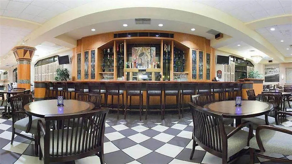 Courtyard By Marriott Pittsburgh University Center ABD