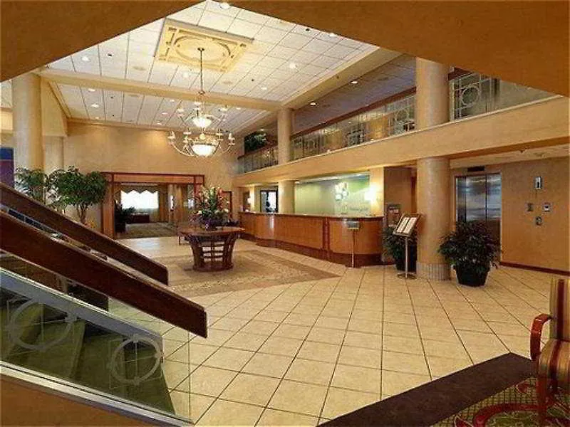 Courtyard By Marriott Pittsburgh University Center 4*,